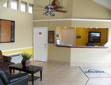 Days Inn By Wyndham San Antonio Splashtown/Att Center Exteriör bild